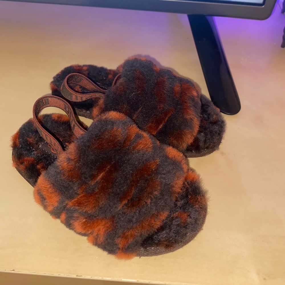Toddler UGG Leopard slippers